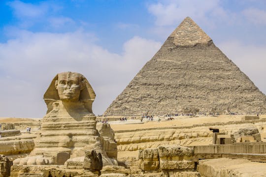 Descubra o Cairo saindo de Hurghada com almoço